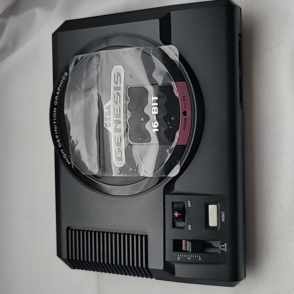 Sega Genesis Mini - Picture 10 of 12